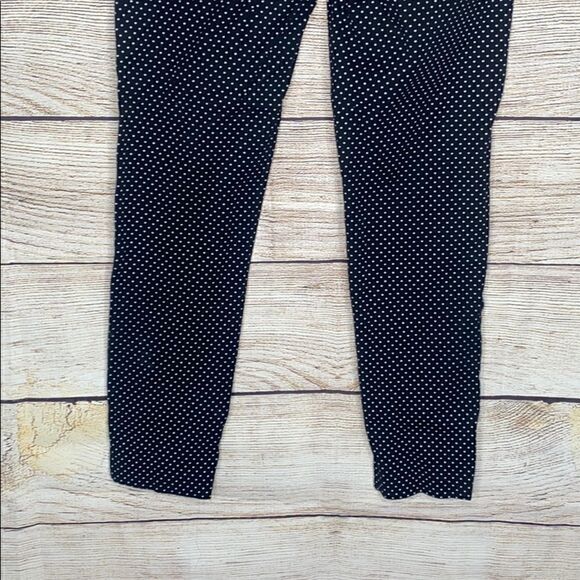 Old Navy Straight Leg Skinny Black Dot Pant - Picture 4 of 6